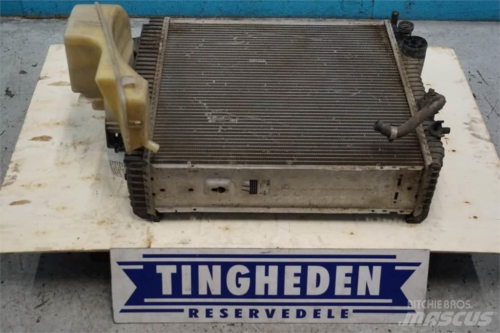 John Deere 6415 Radiatoriai