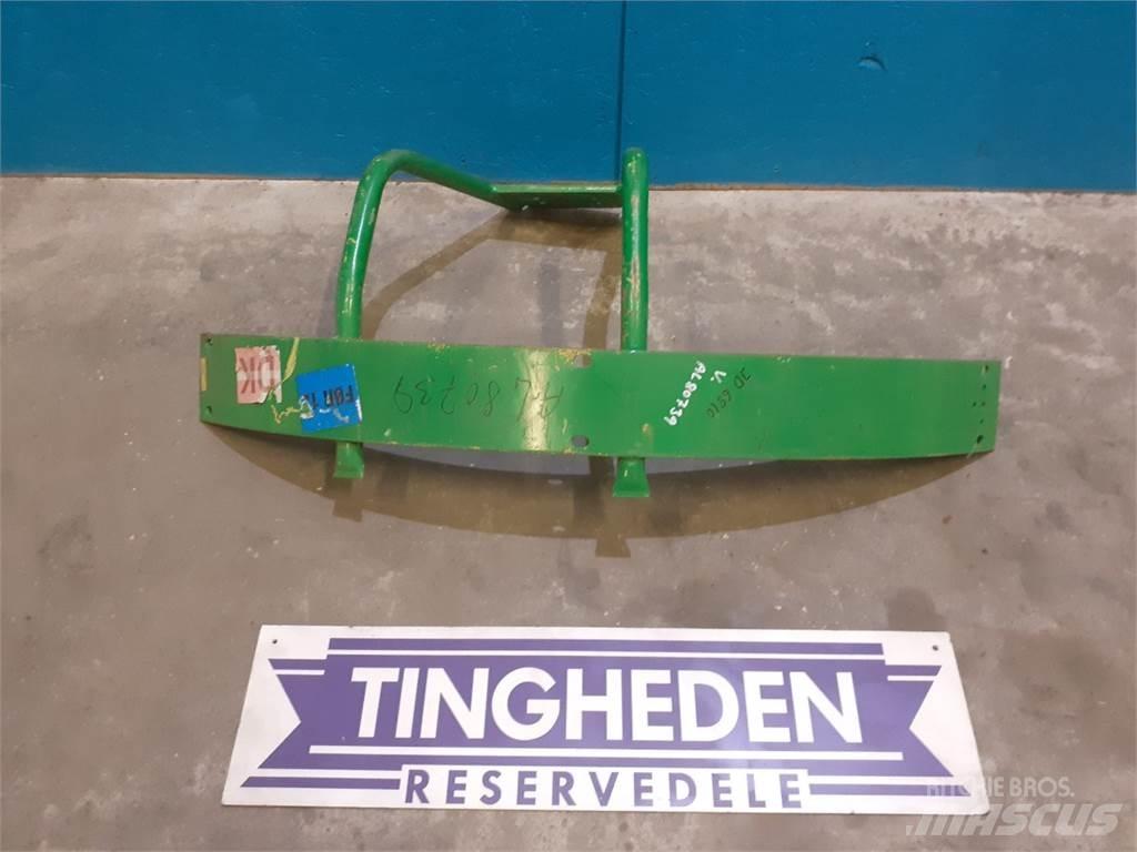 John Deere 6810 Kiti naudoti traktorių priedai