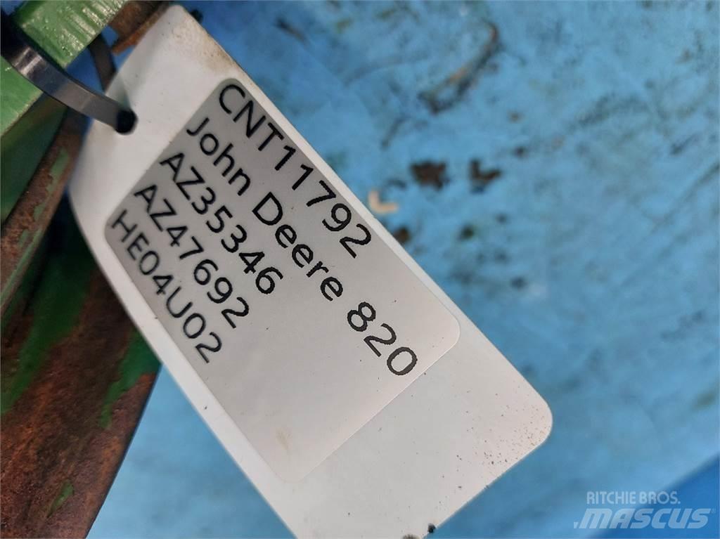 John Deere 820 Derliaus nuėmimo kombainų priedai