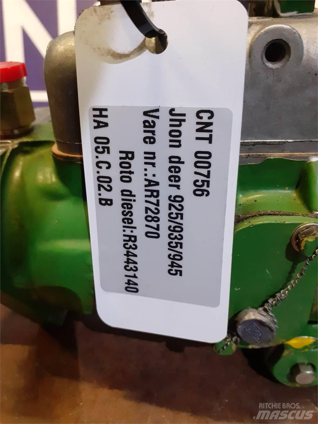 John Deere 935 Varikliai