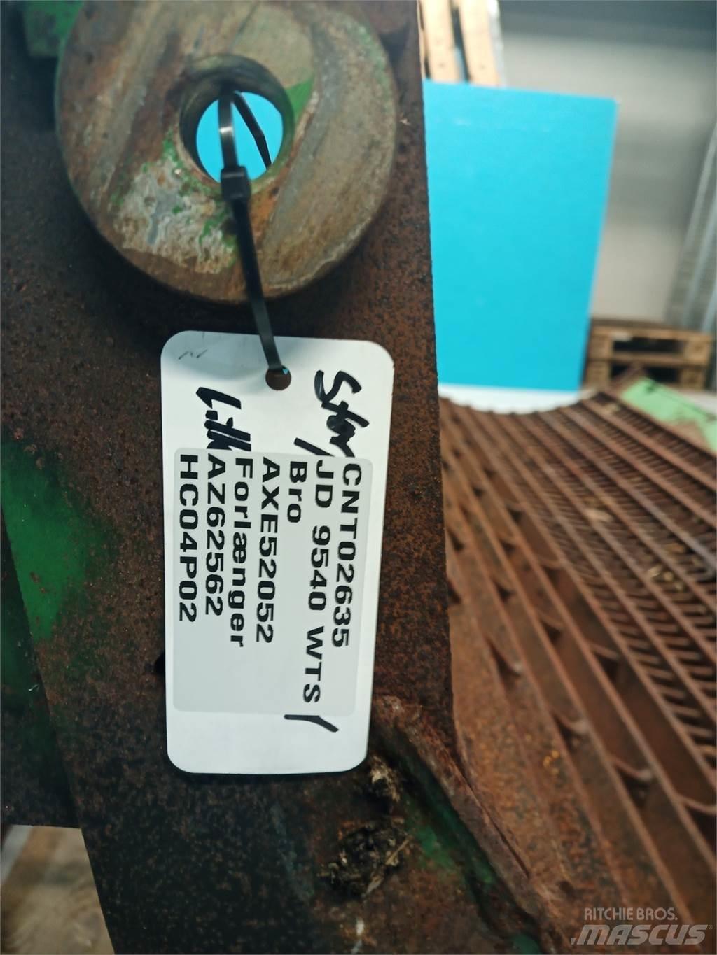 John Deere 9540 Derliaus nuėmimo kombainų priedai