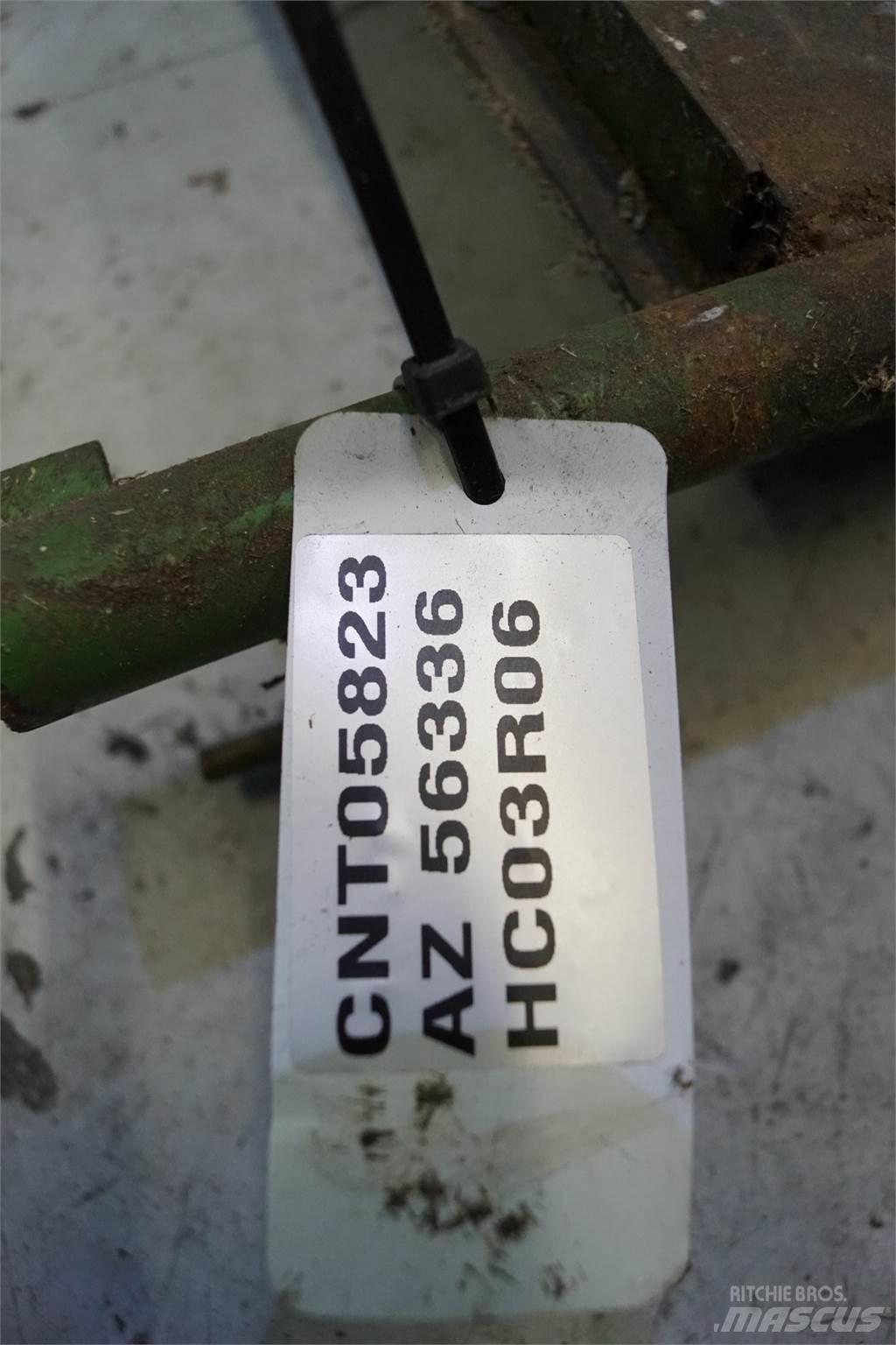 John Deere 9540 Derliaus nuėmimo kombainų priedai