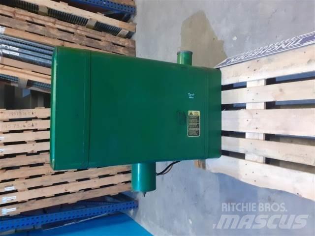 John Deere 955 Derliaus nuėmimo kombainų priedai