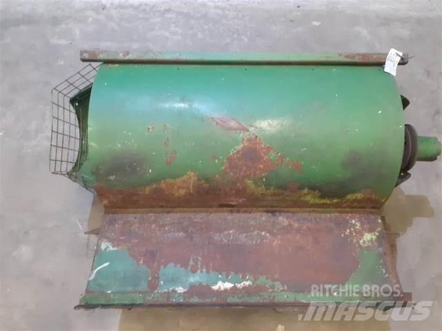 John Deere 955 Smėlio ir druskos barstytuvai