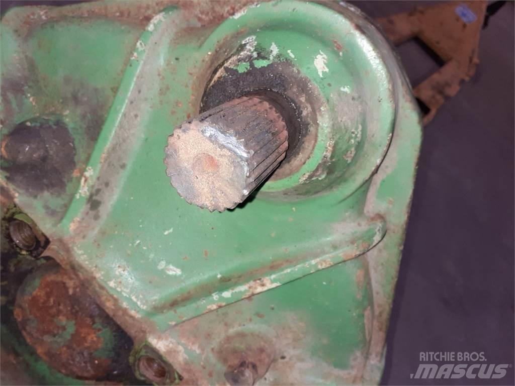 John Deere 955 Derliaus nuėmimo kombainų priedai