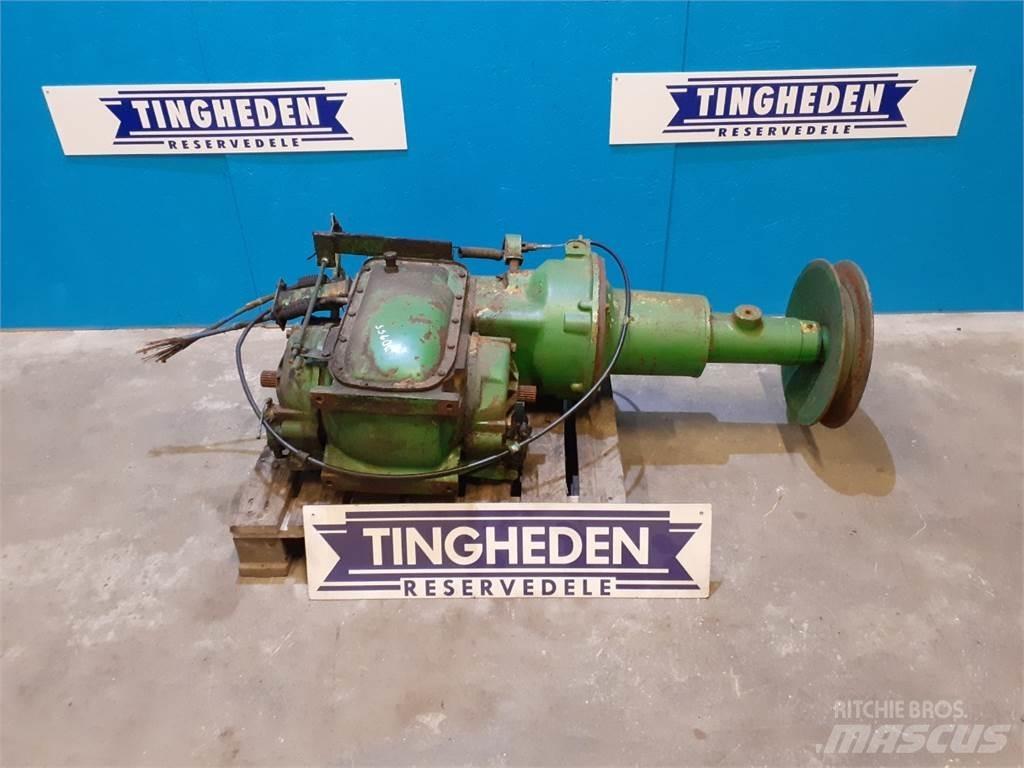 John Deere 955 Transmisijos
