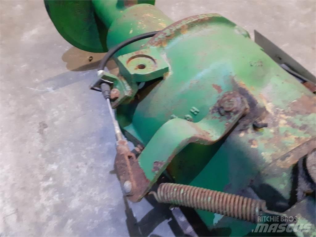 John Deere 955 Transmisijos