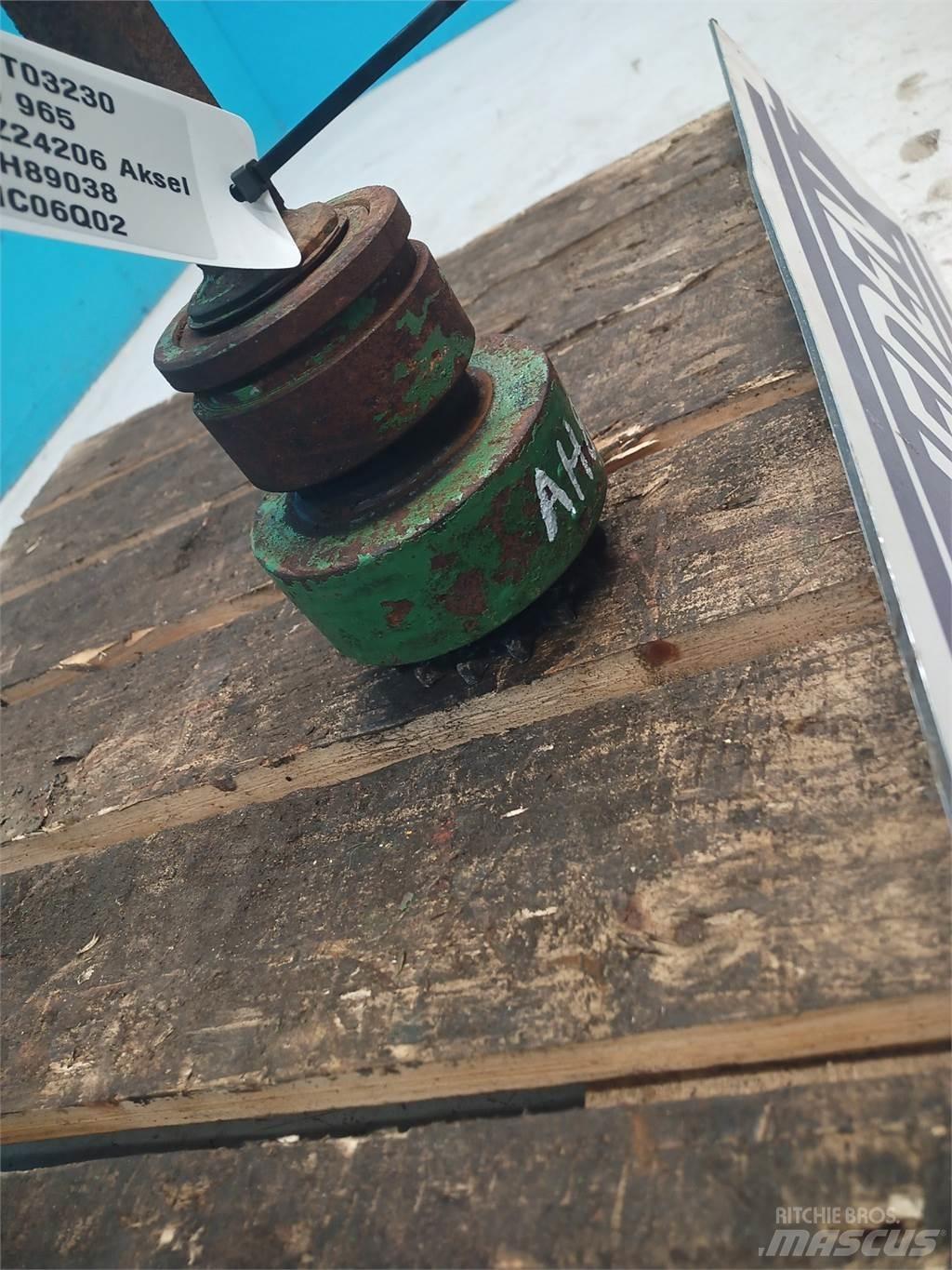 John Deere 965 Derliaus nuėmimo kombainų priedai