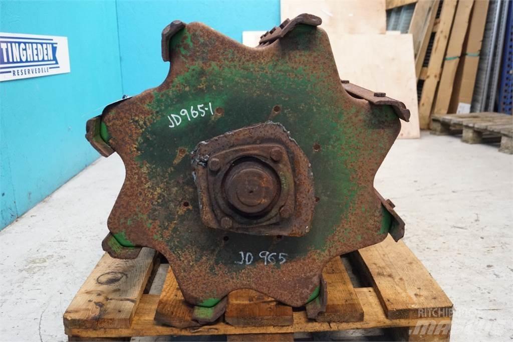 John Deere 965 Derliaus nuėmimo kombainų priedai