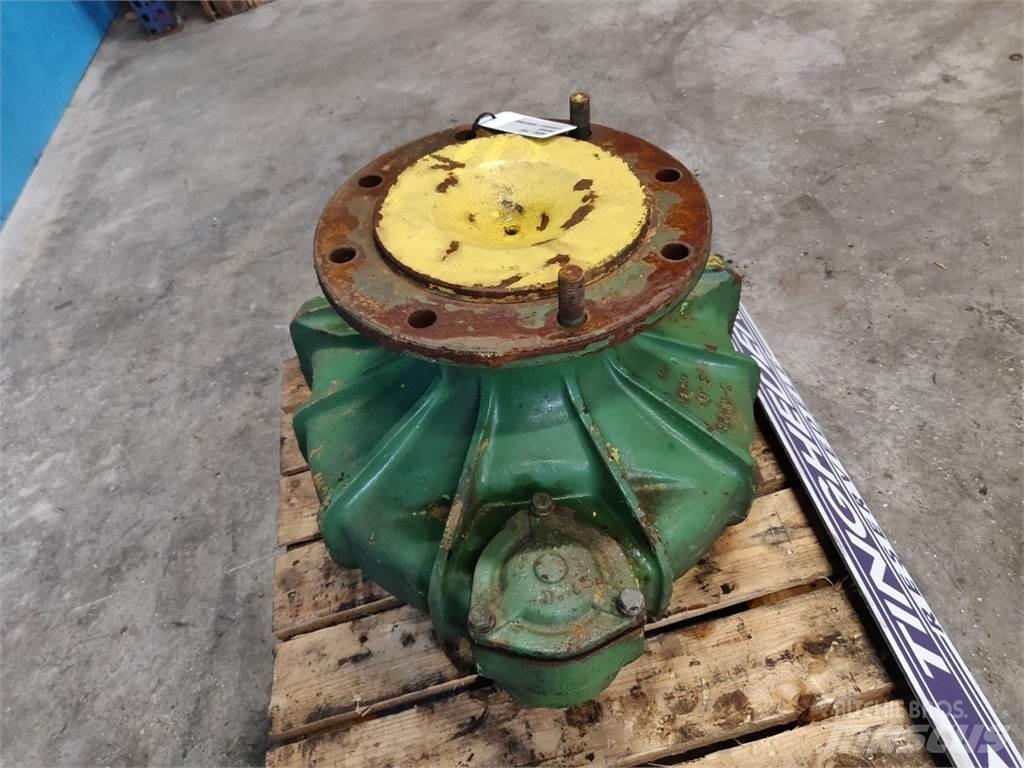 John Deere 970 Derliaus nuėmimo kombainų priedai
