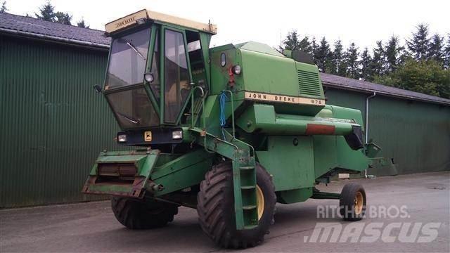 John Deere 975 Derliaus nuėmimo kombainai