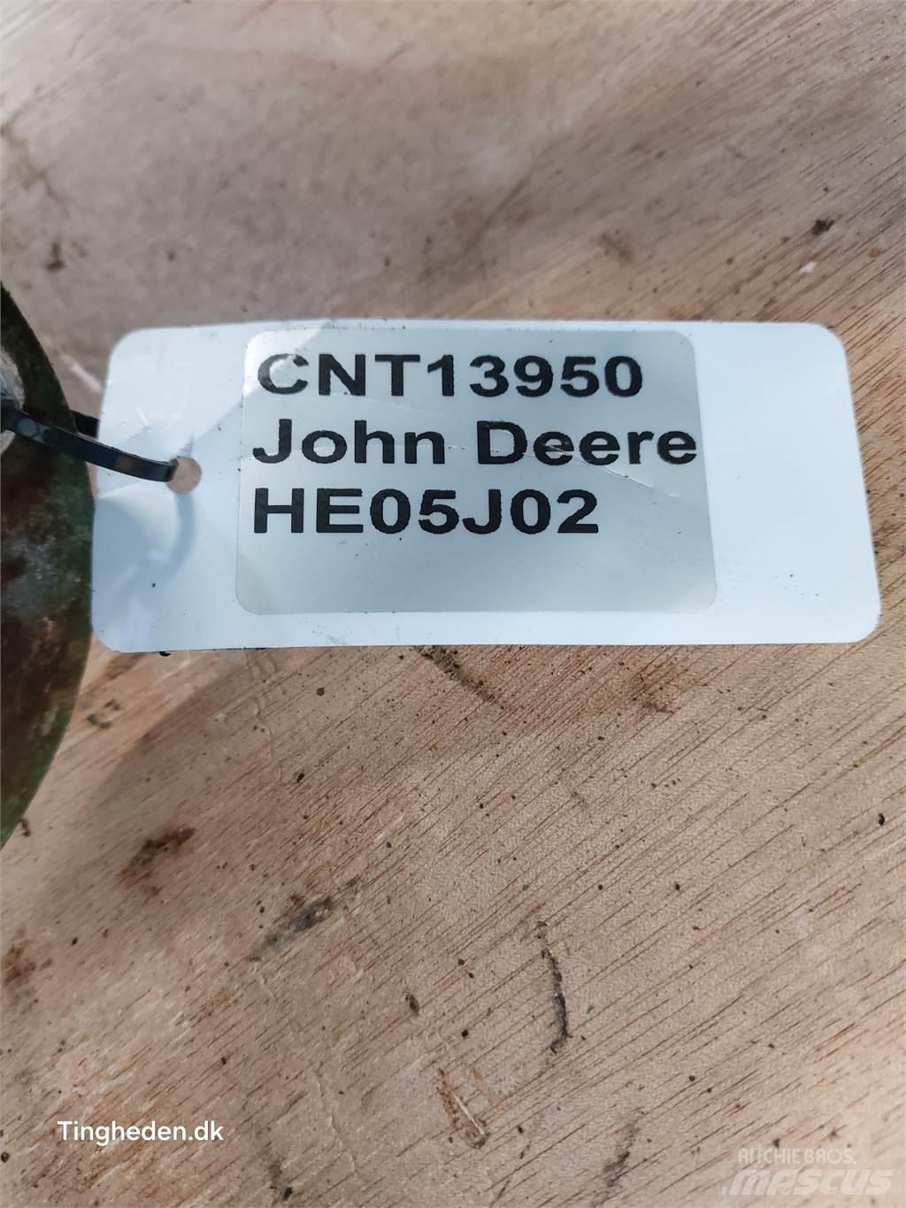 John Deere 975 Derliaus nuėmimo kombainų priedai