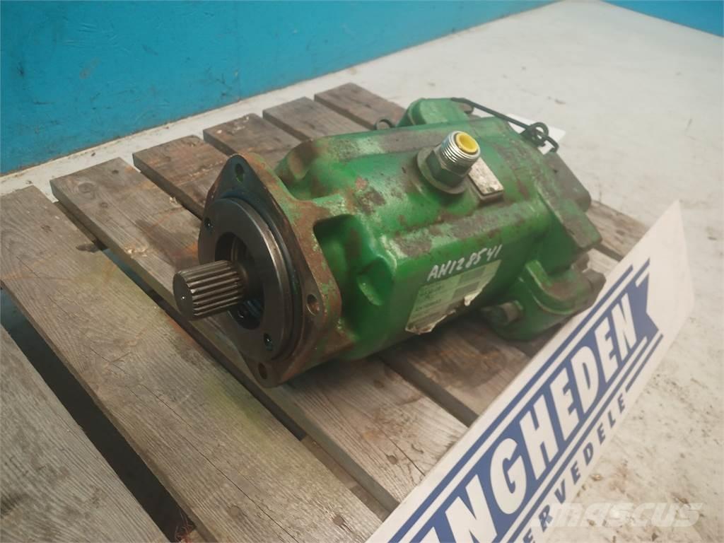 John Deere 9780 Hidraulikos įrenginiai
