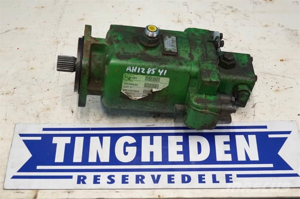 John Deere 9780 Hidraulikos įrenginiai
