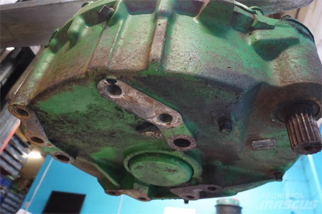 John Deere 9780 Derliaus nuėmimo kombainų priedai