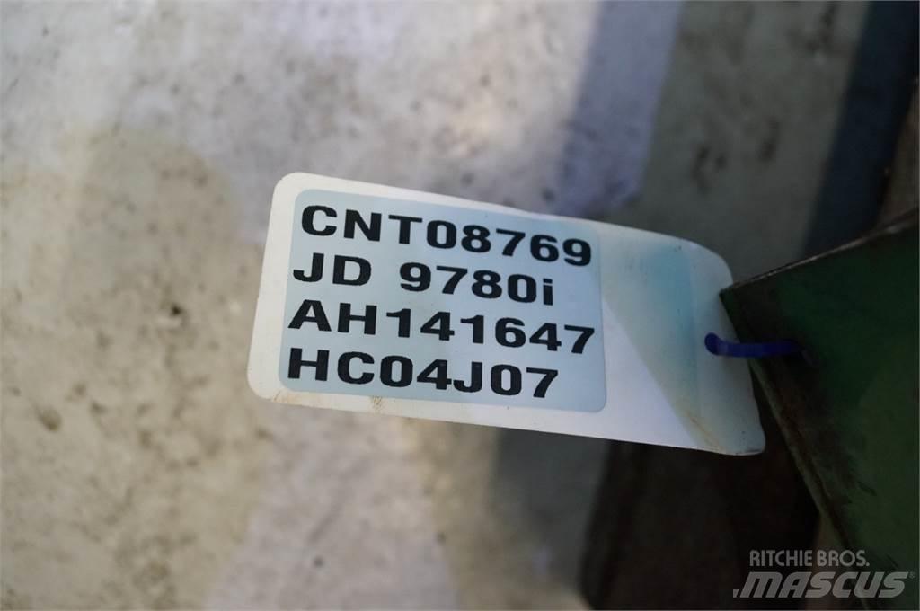 John Deere 9780 Smėlio ir druskos barstytuvai