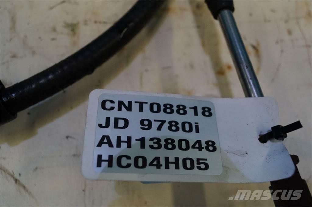 John Deere 9780 Hidraulikos įrenginiai