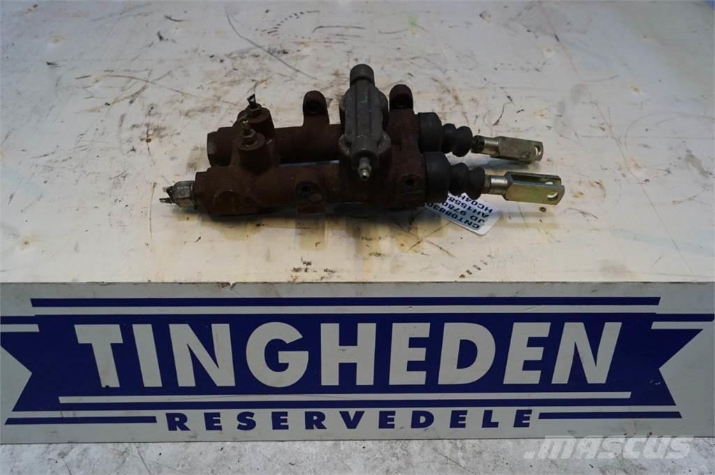 John Deere 9780 Hidraulikos įrenginiai