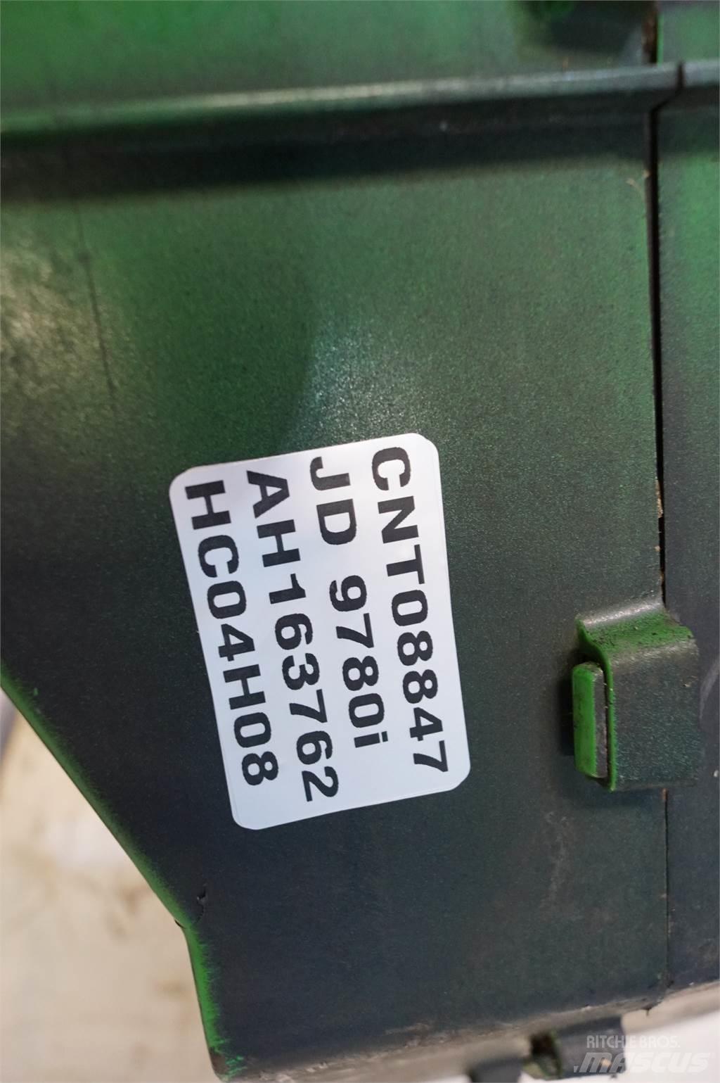 John Deere 9780 Radiatoriai