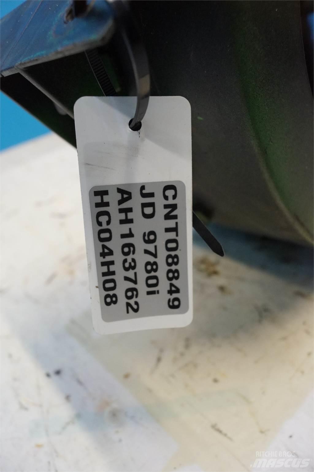 John Deere 9780 Radiatoriai