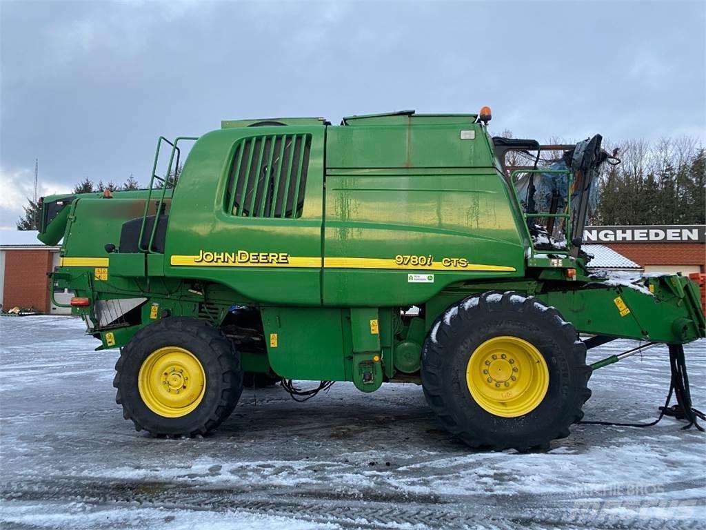 John Deere 9780 Derliaus nuėmimo kombainai