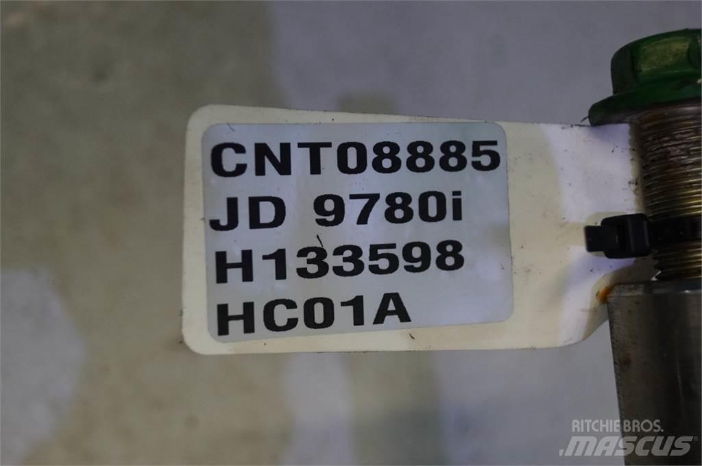 John Deere 9780 Smėlio ir druskos barstytuvai
