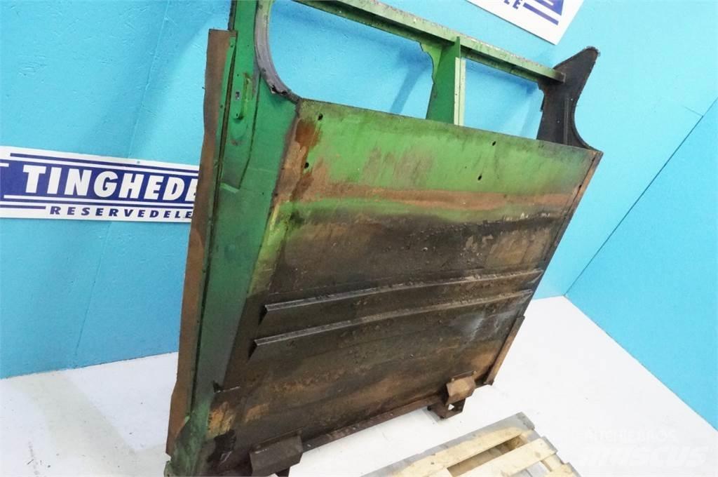 John Deere 9780 Smėlio ir druskos barstytuvai