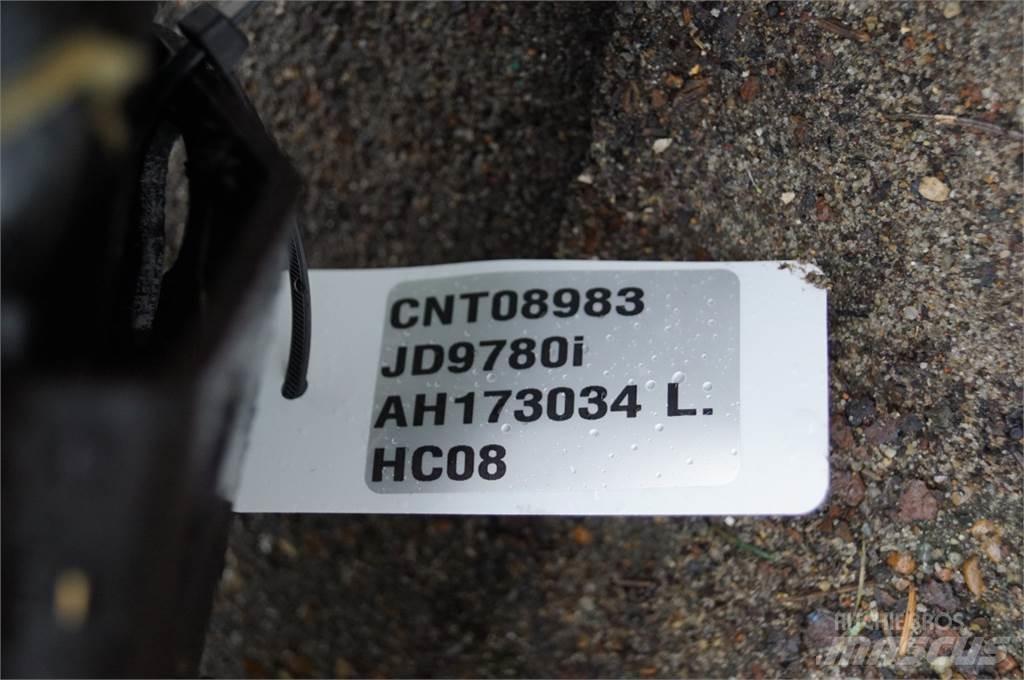 John Deere 9780 Derliaus nuėmimo kombainų priedai