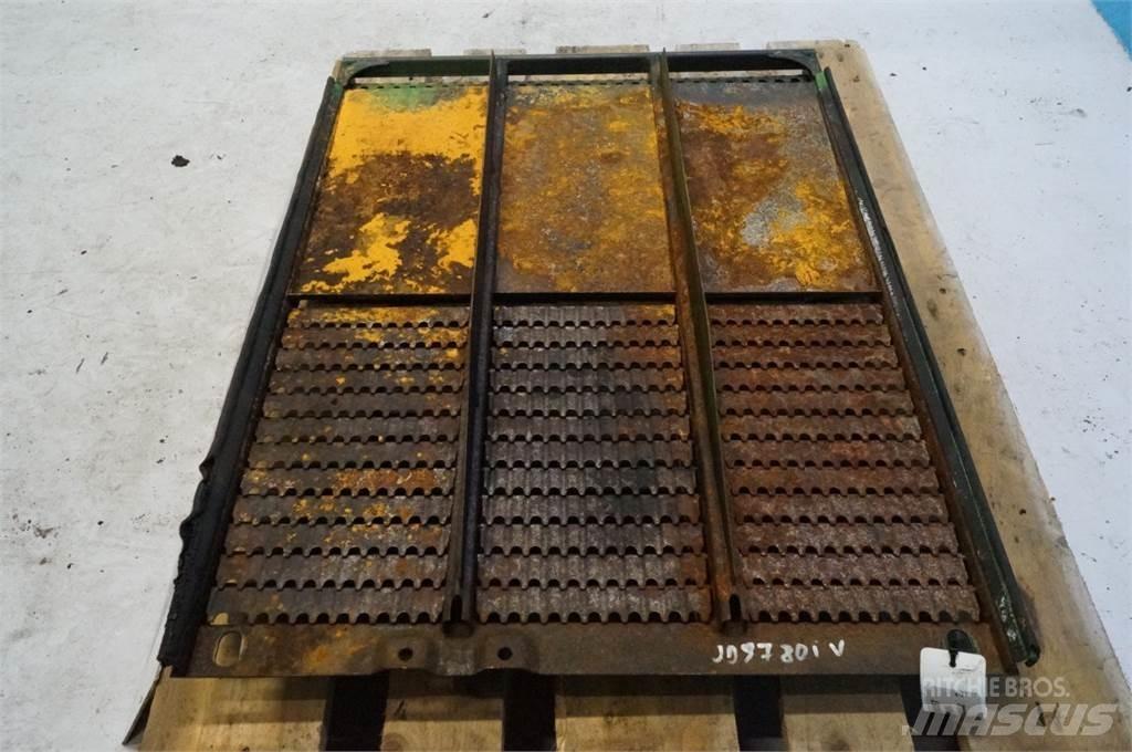 John Deere 9780 Smėlio ir druskos barstytuvai