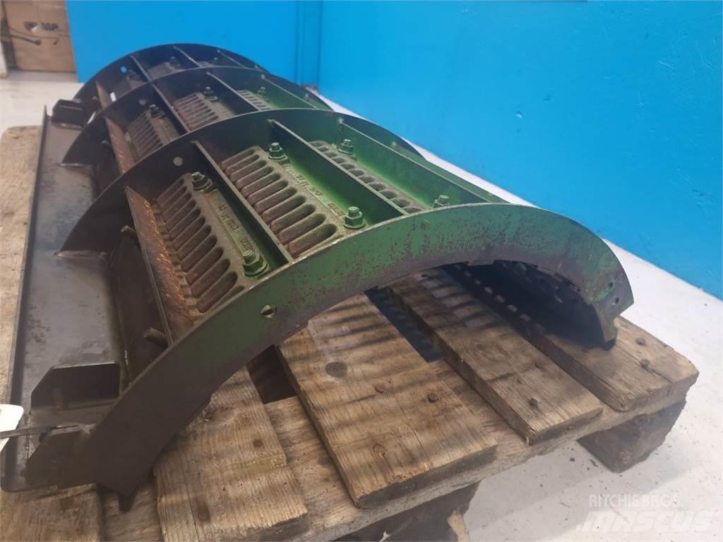 John Deere 9780 Derliaus nuėmimo kombainų priedai