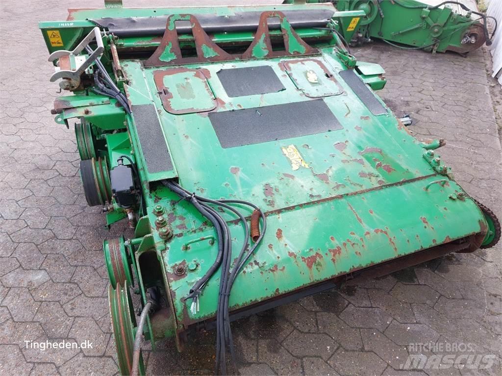 John Deere 9780 Derliaus nuėmimo kombainų priedai