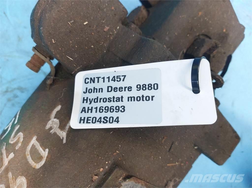 John Deere 9880 Hidraulikos įrenginiai