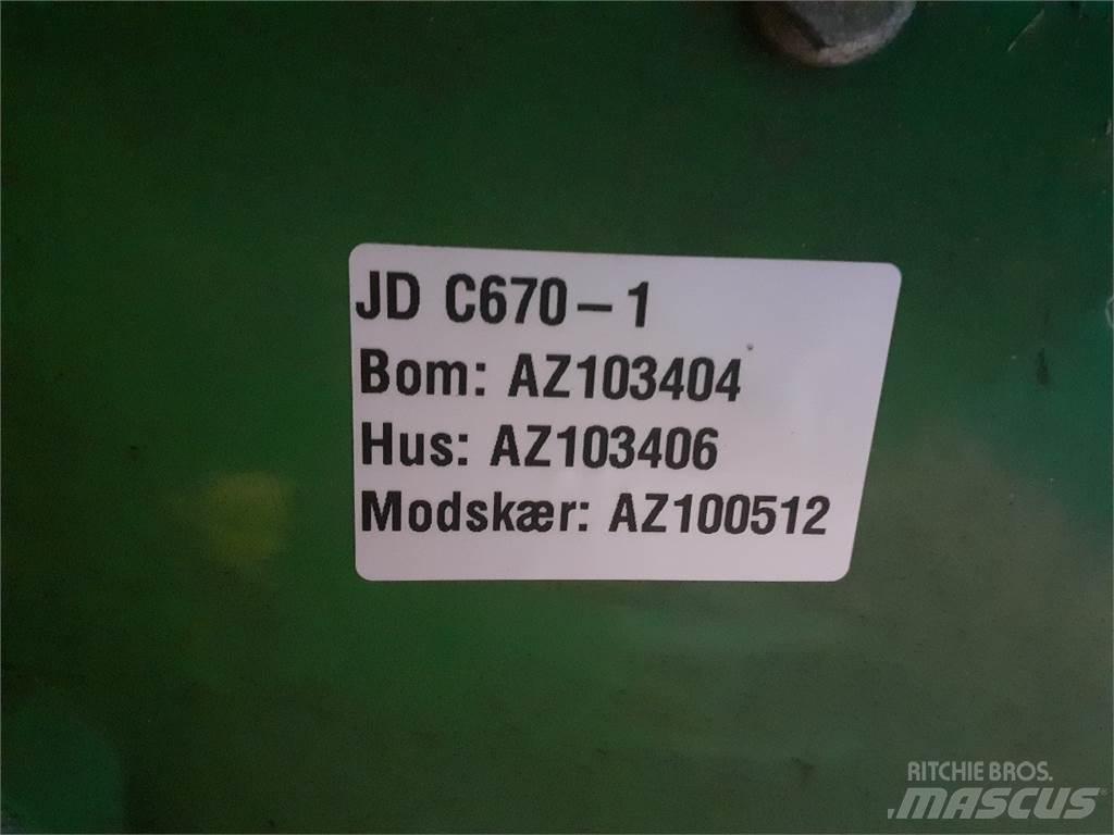 John Deere C670 Derliaus nuėmimo kombainų priedai