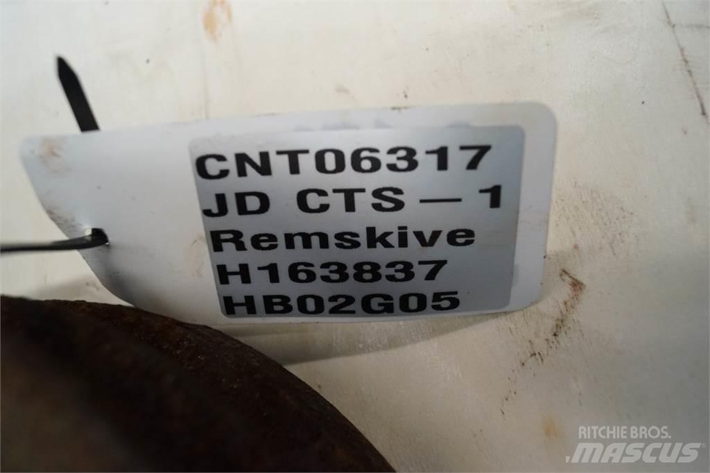 John Deere CTS Derliaus nuėmimo kombainų priedai