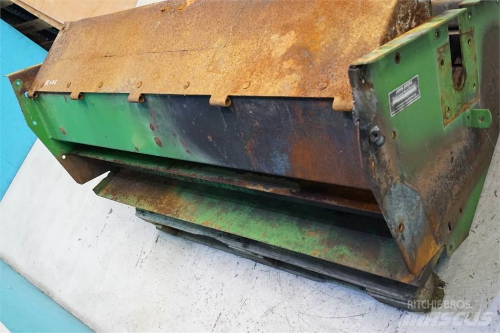 John Deere CTS Derliaus nuėmimo kombainų priedai