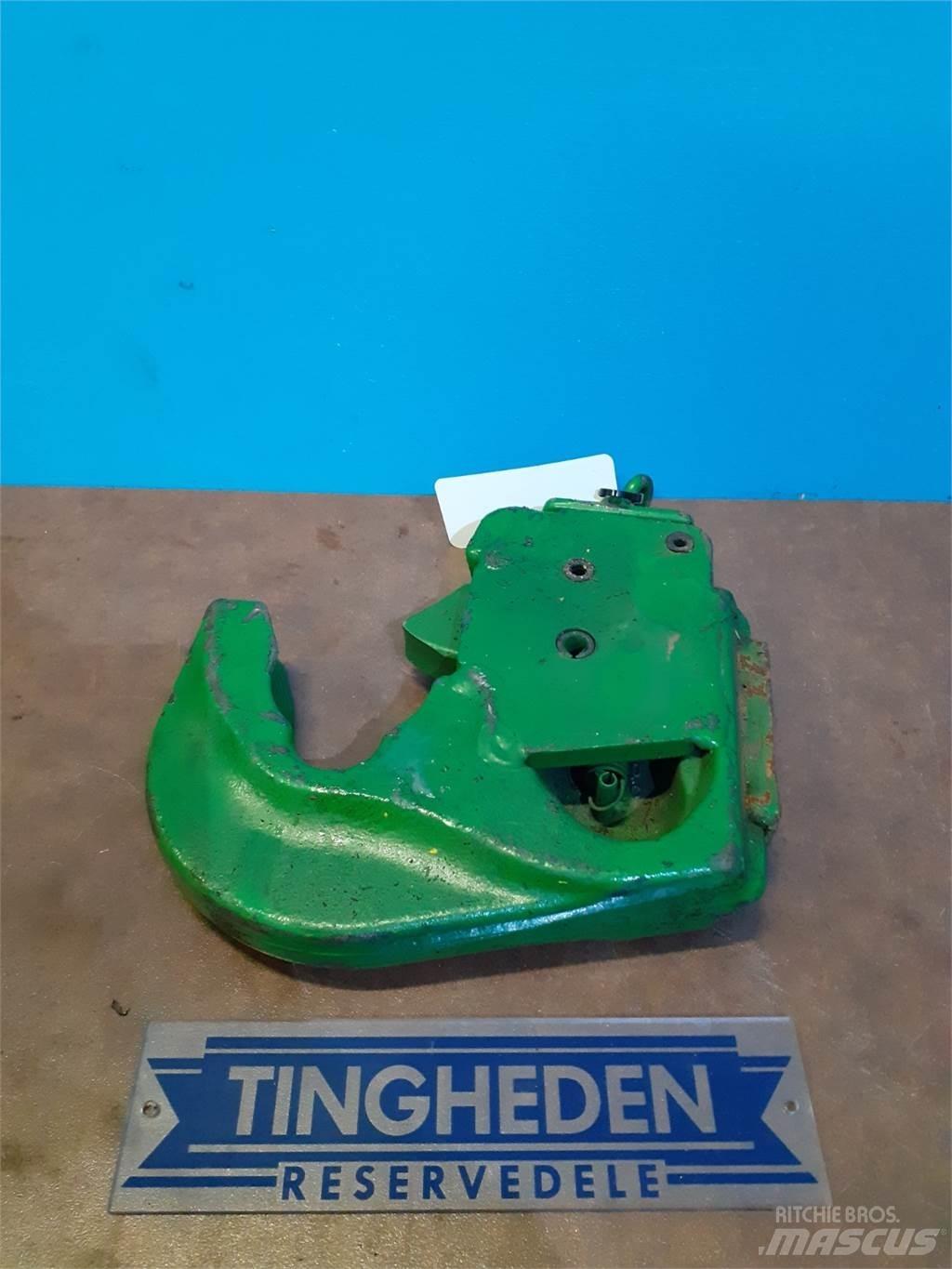 John Deere Kat 4 Kiti naudoti traktorių priedai