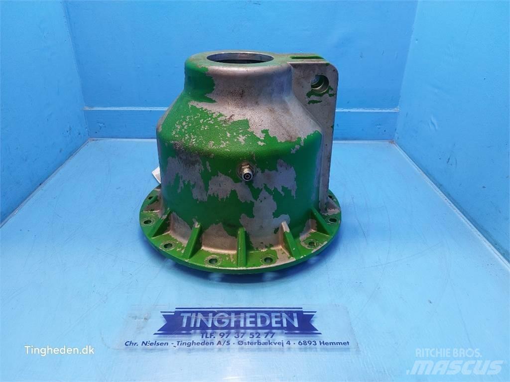 John Deere S670 Transmisijos
