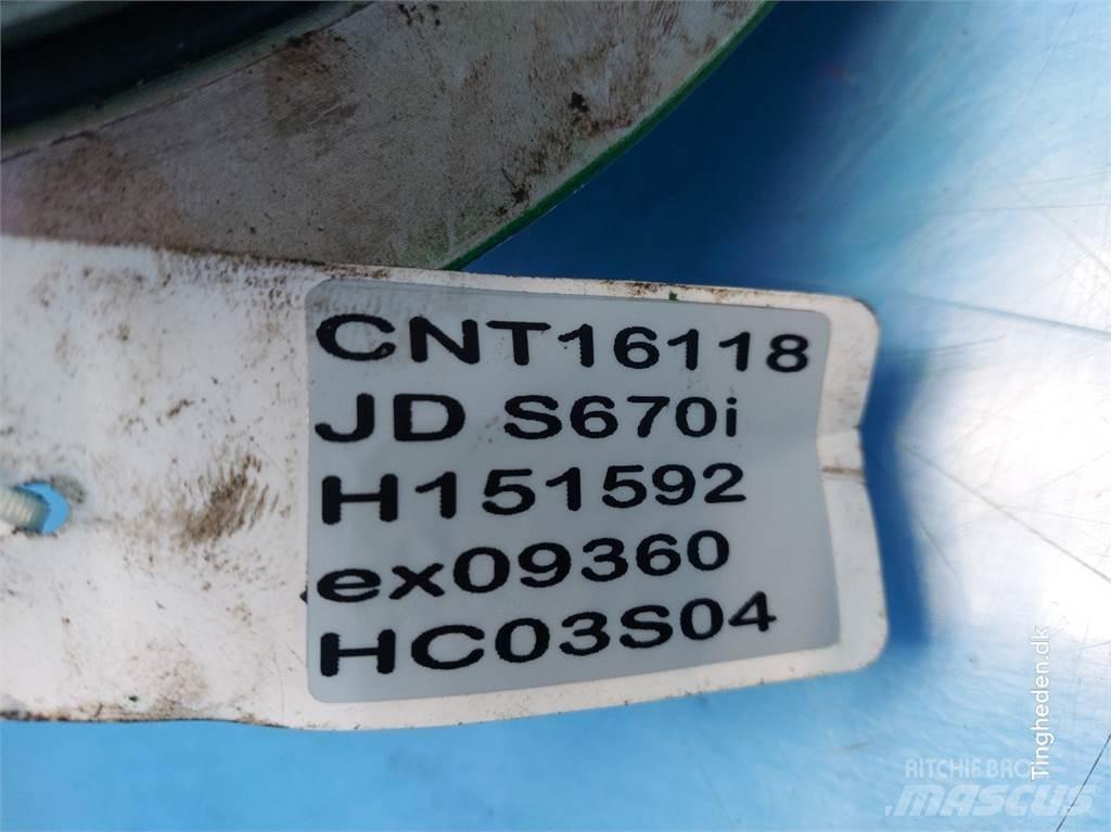 John Deere S670 Transmisijos