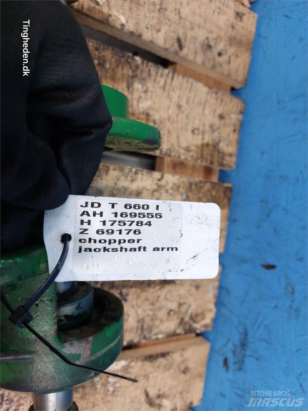 John Deere T660i Derliaus nuėmimo kombainų priedai