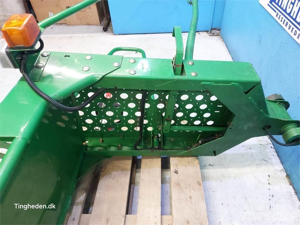 John Deere T660I Kabinos