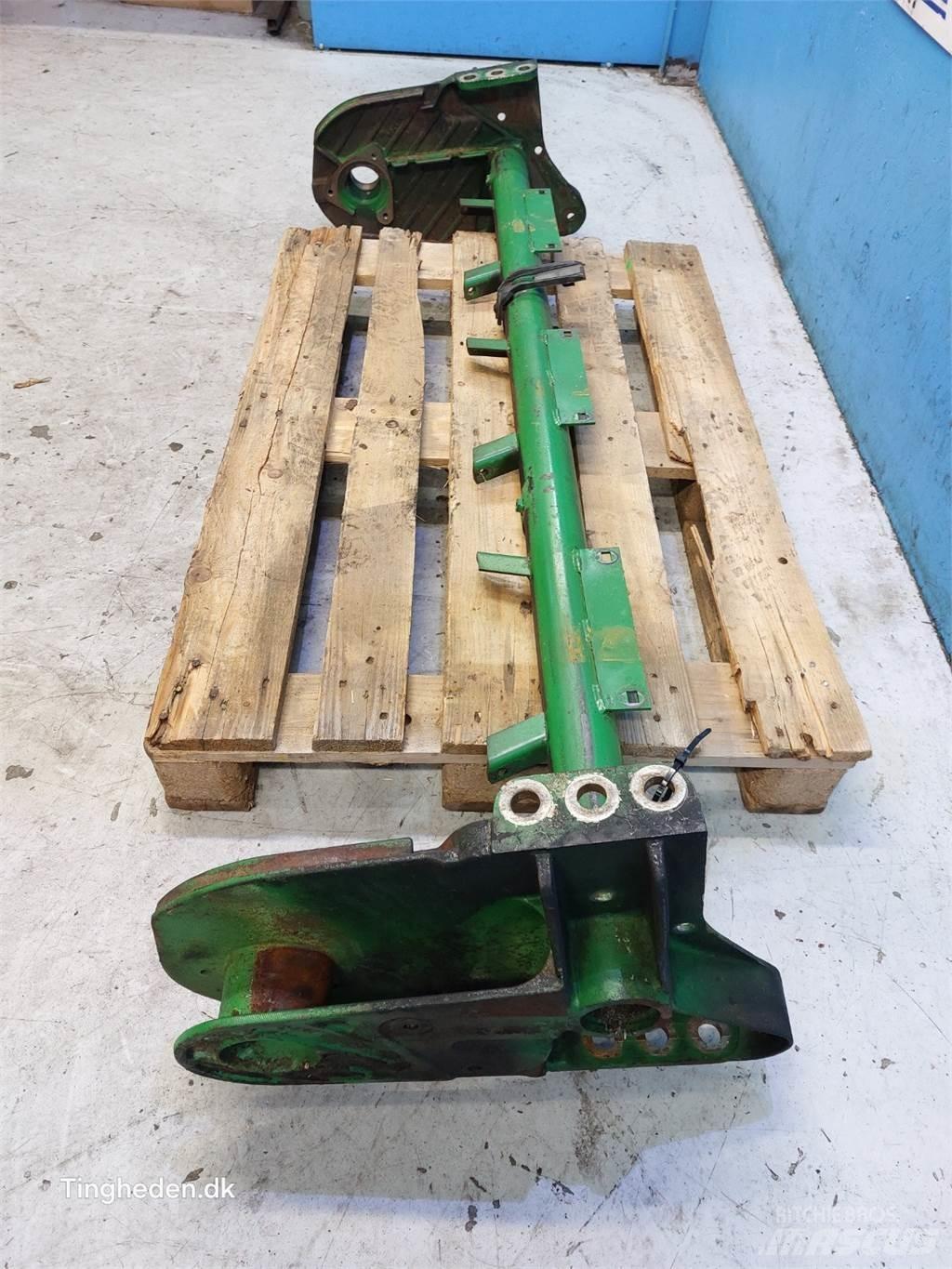 John Deere T660I Derliaus nuėmimo kombainų priedai