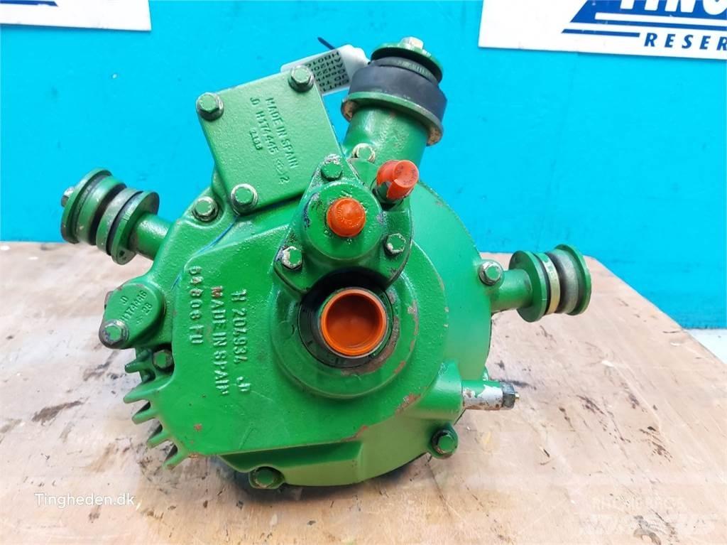 John Deere T660I Transmisijos