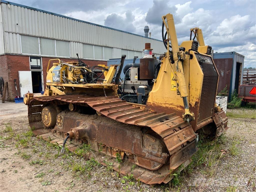 Komatsu D65PX-15 Vikšriniai buldozeriai