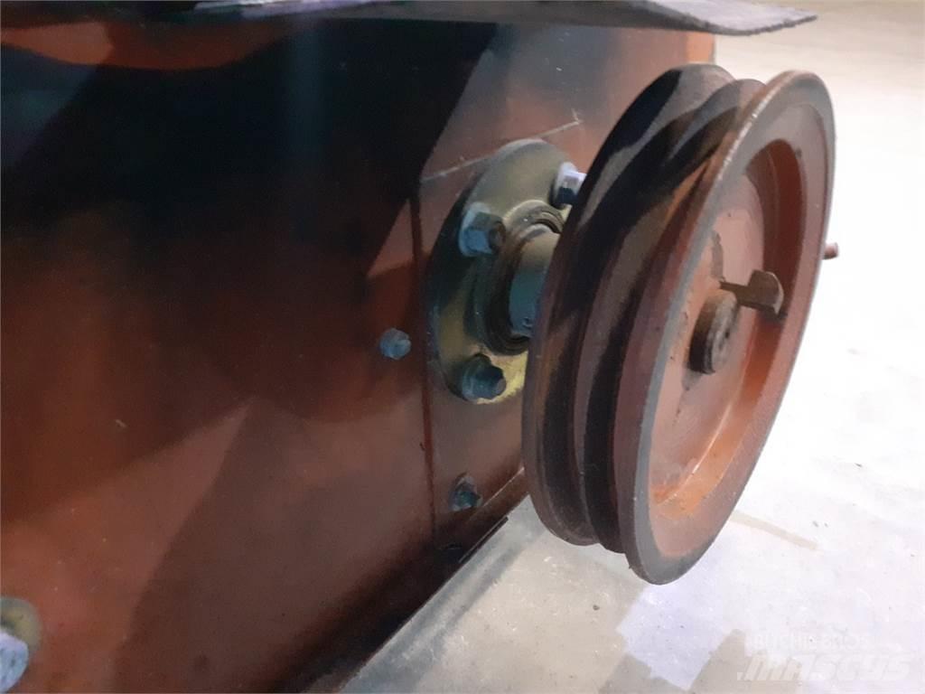 Laverda 3650 Derliaus nuėmimo kombainų priedai