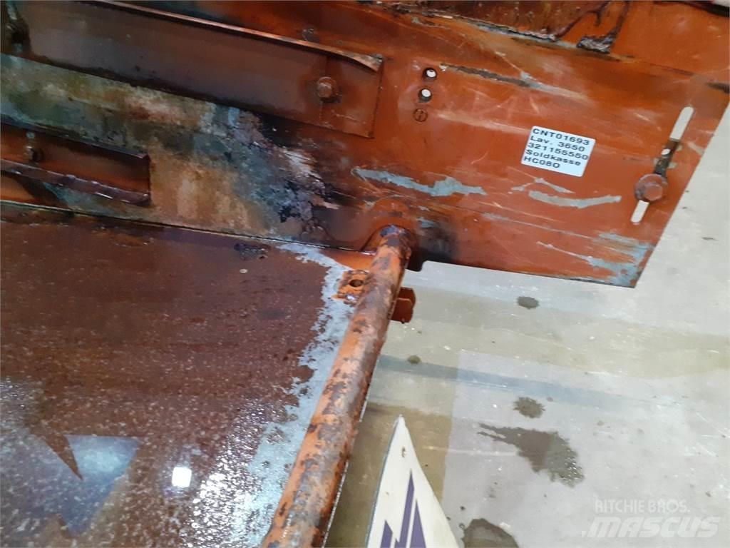 Laverda 3650 Smėlio ir druskos barstytuvai