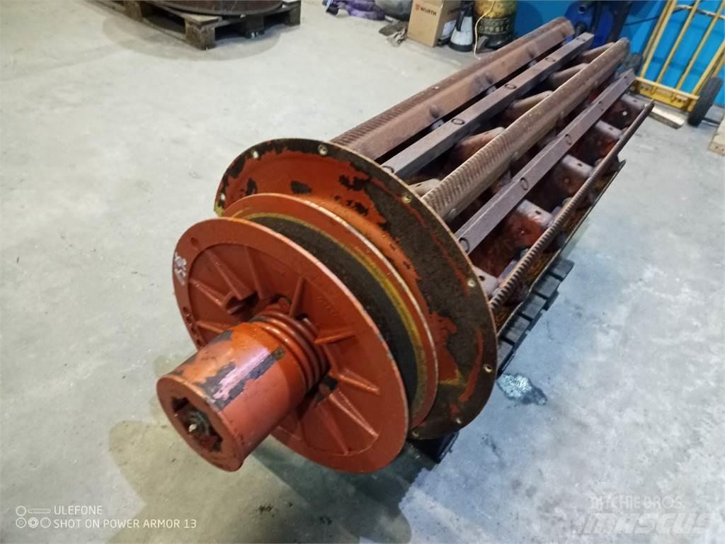 Laverda 3650 Derliaus nuėmimo kombainų priedai
