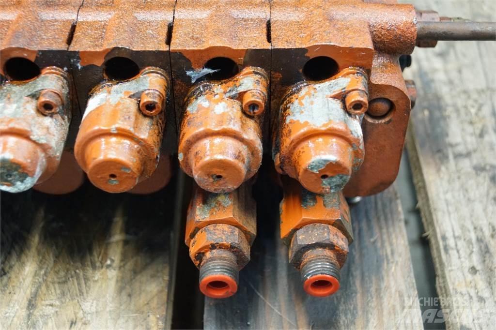 Laverda 3650 Hidraulikos įrenginiai