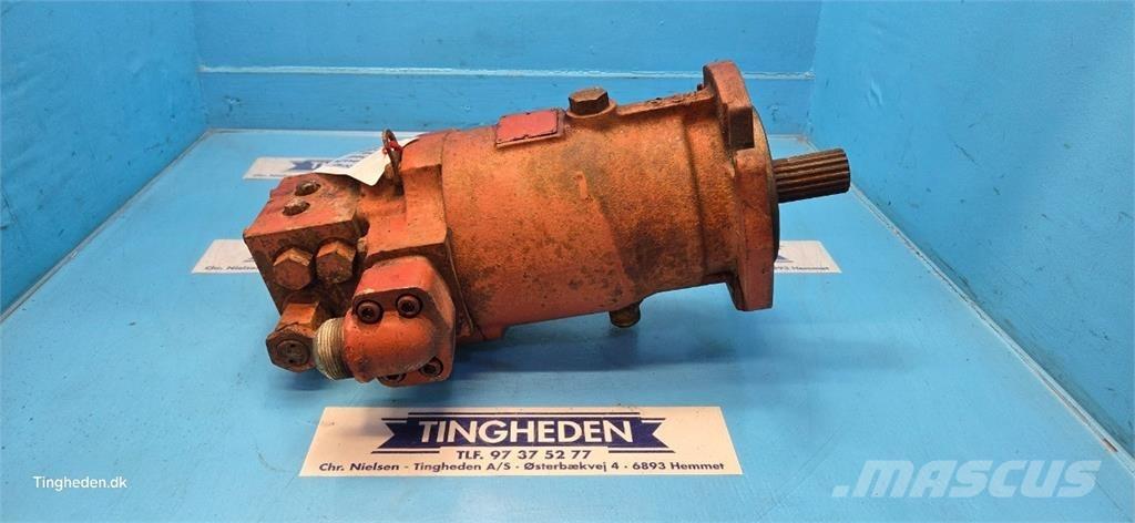 Laverda 3750 Hidraulikos įrenginiai