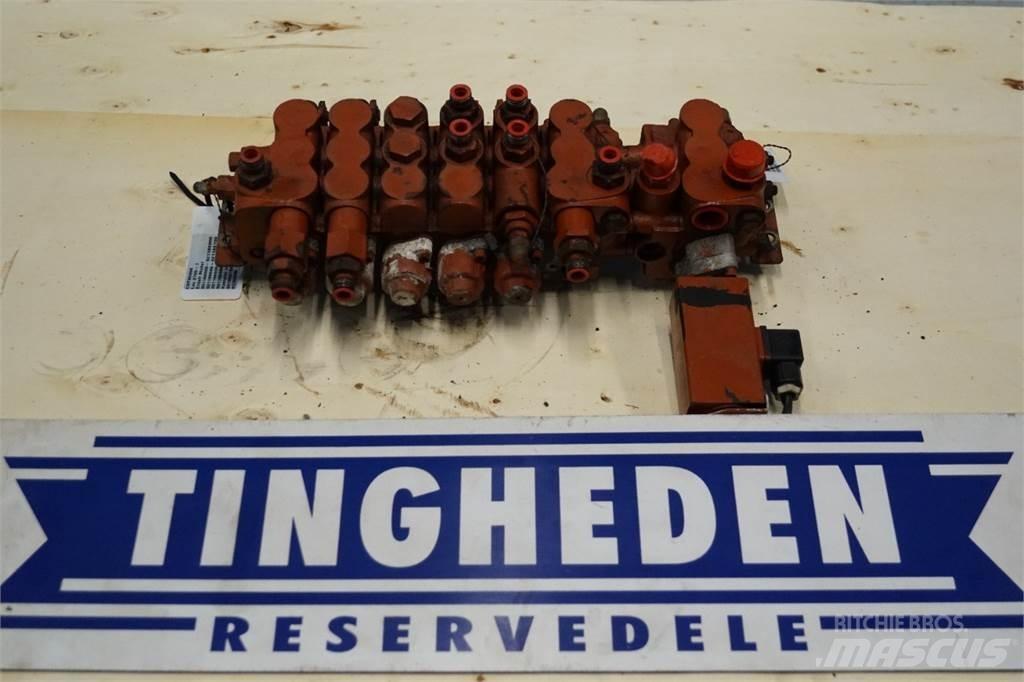 Laverda 3790 Hidraulikos įrenginiai