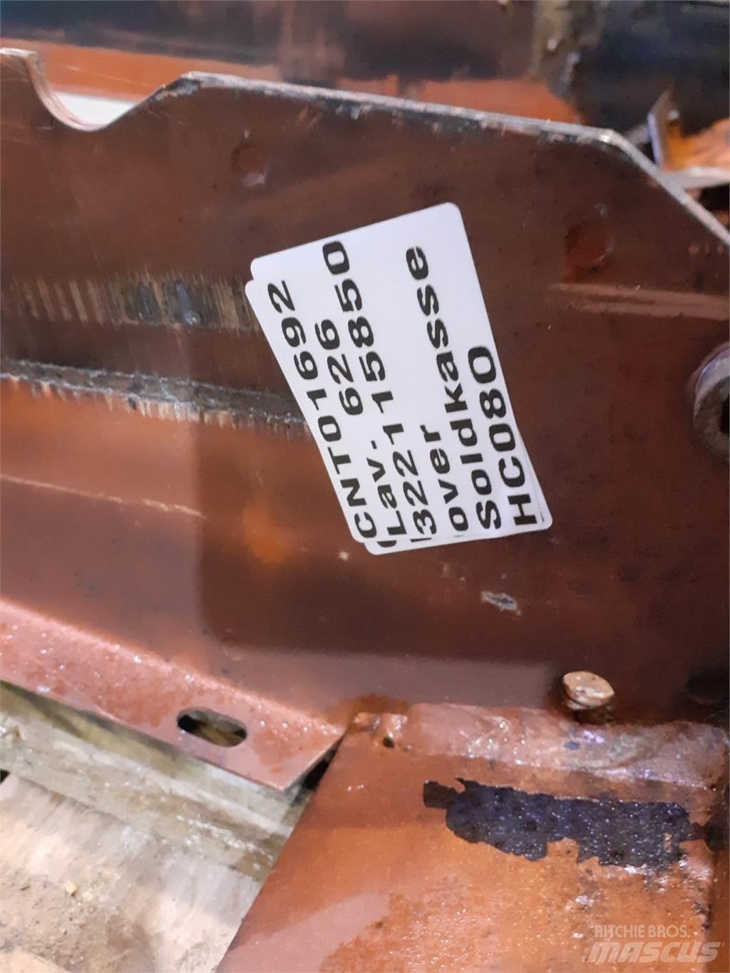 Laverda 626 Smėlio ir druskos barstytuvai
